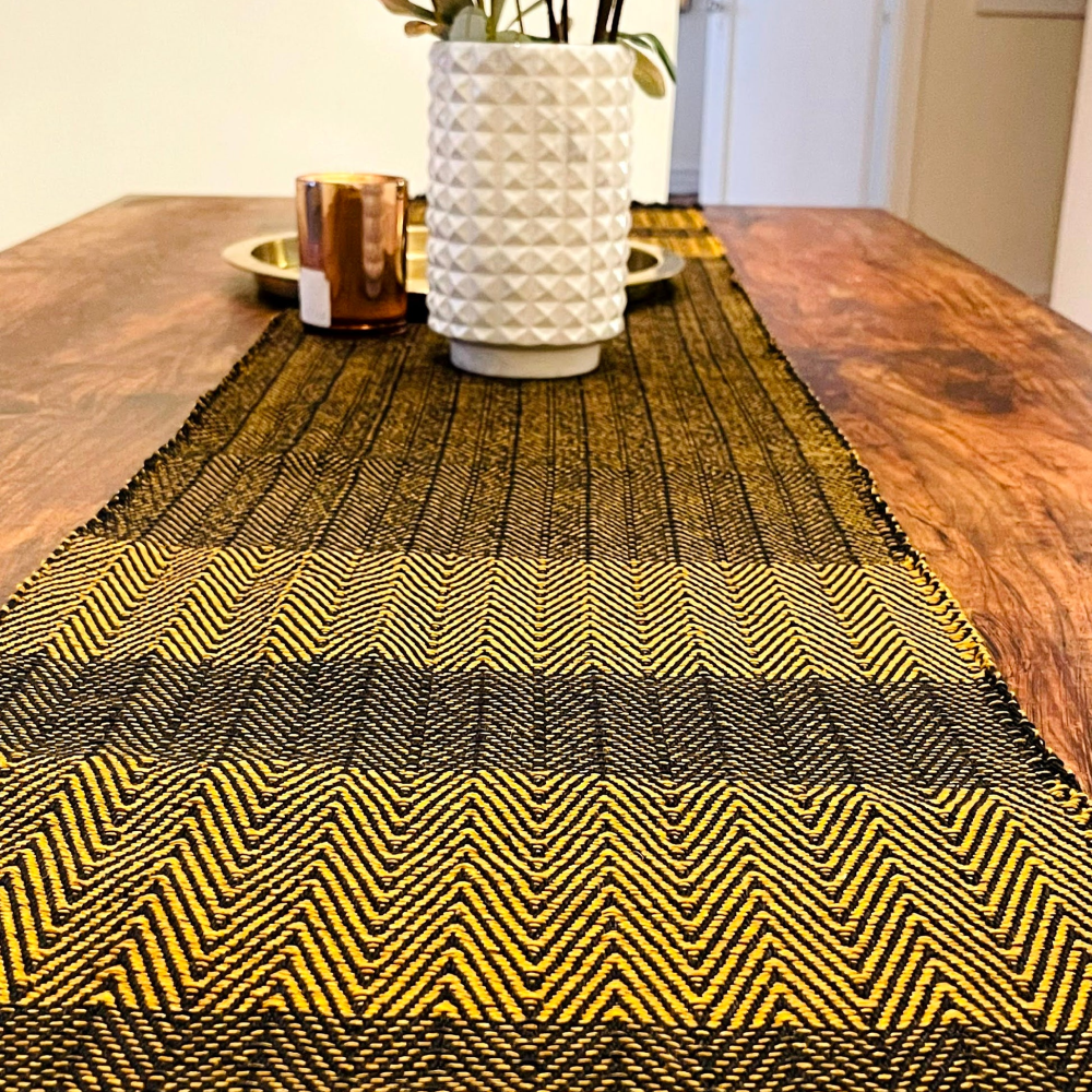 Bumble Bee Table Runners image 0